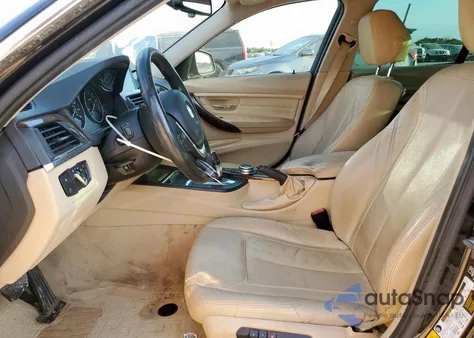 2014 BMW 328 Xi z USA, uszkodzony, nr VIN WBA3B3C50EJ981557